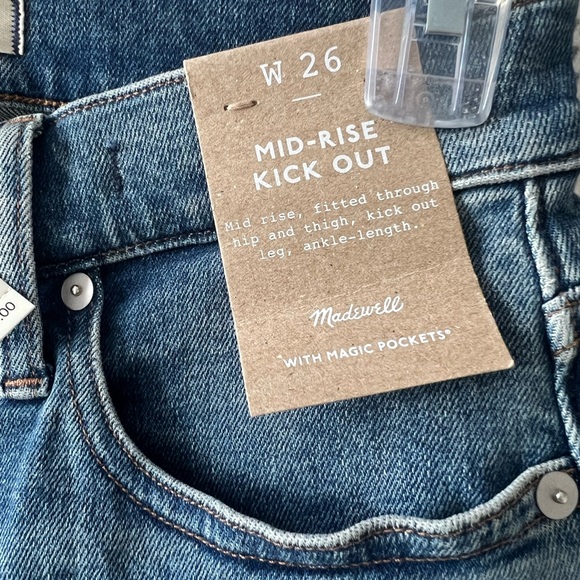 Madewell Mid Rise Kick Out Crop (new with tags) - Picture 4 of 4